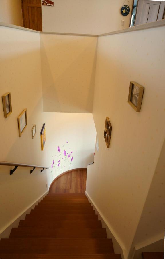 Shooting Star The Bed & Breakfast NakaNakafurano Buitenkant foto